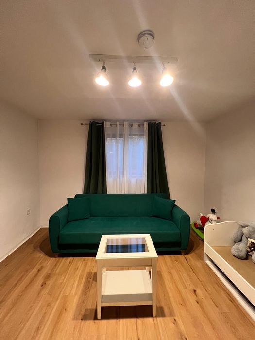 Casa de vanzare cu teren