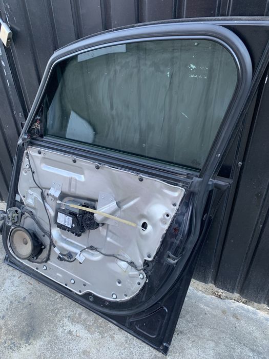 Uşa Audi A2 dreapta față