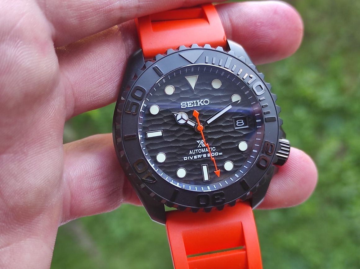 Seiko mod submariner hulk batman