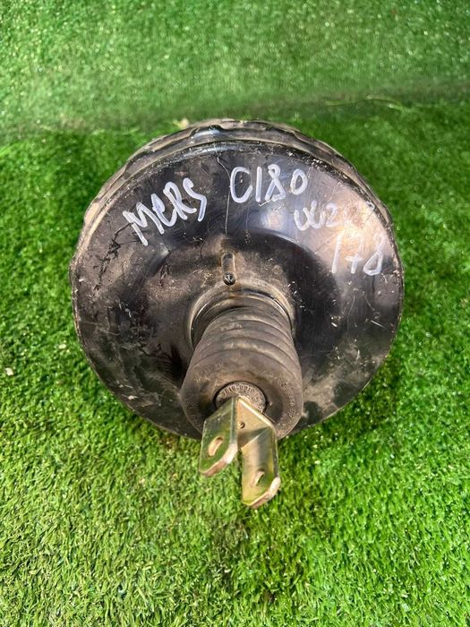 Вакуум  Мерседес 203  Mersedec Benz w203 c180