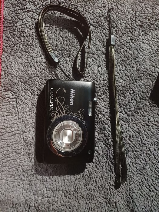 Nikon Coolix S2600