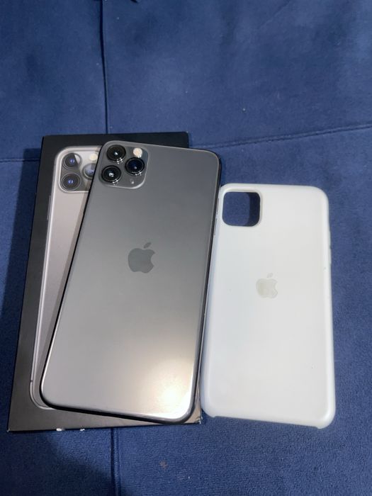 IPHONE 11 PRO MAX идеал ( без минус )