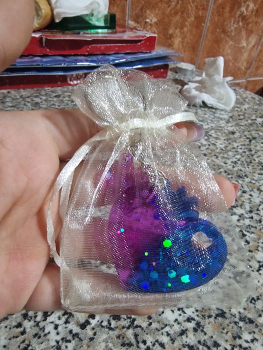 Brelocuri diferite modele