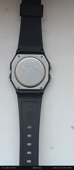 Продам оригинальный часы Касио f91