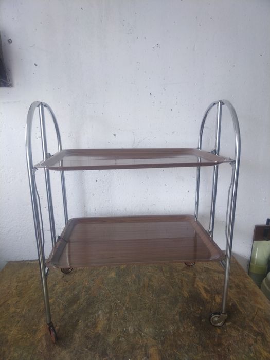 Сгъваема ретро руска масичка за сервиране