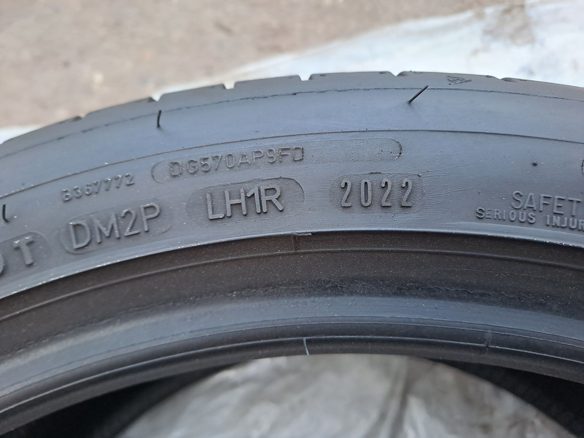 1бр. 2022г. 245/40/18 Dunlop Sport Maxx