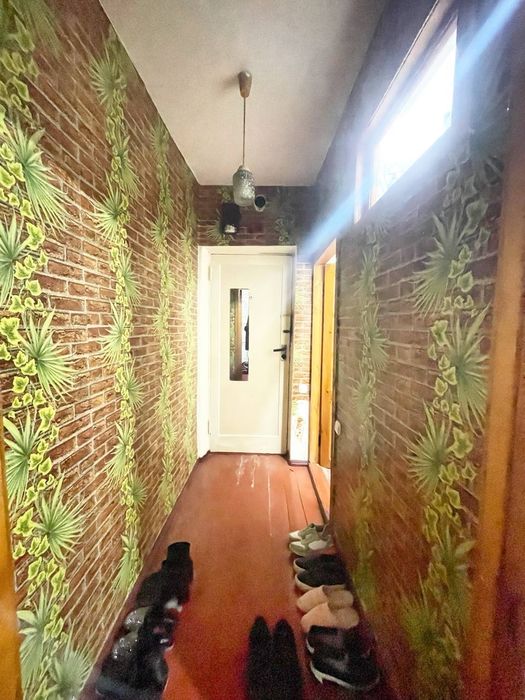 Сотилади 1 хона Флагман тугрисида