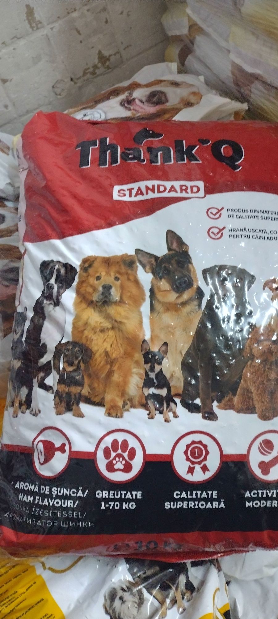 Hrană uscată pt câini  la sac de 10 kg