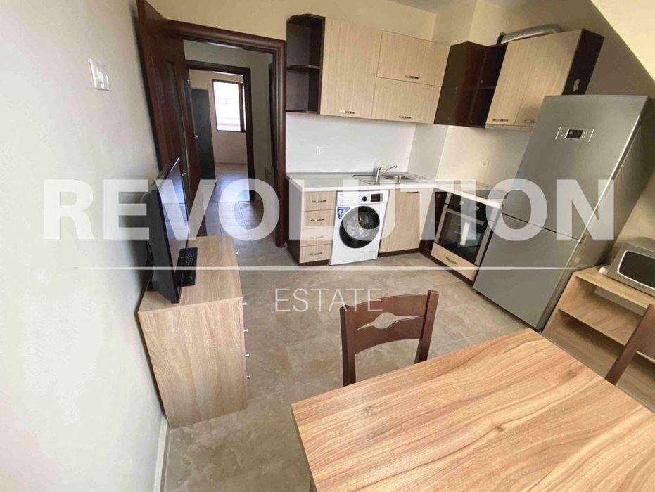 Дава се под наем Двустаен апартамент в Варна, Погреби - 58 кв.м за 375 € - Снимка #1