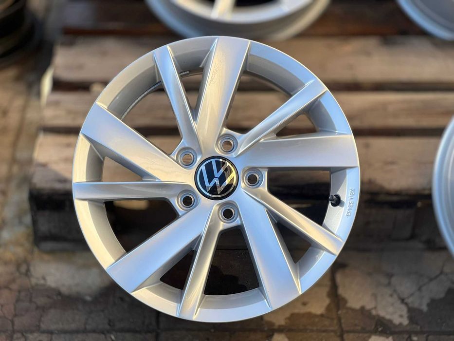 5х112 16 Цола Оригинални VW Passat Golf Tuaran Фолксваген Пасат 5x112