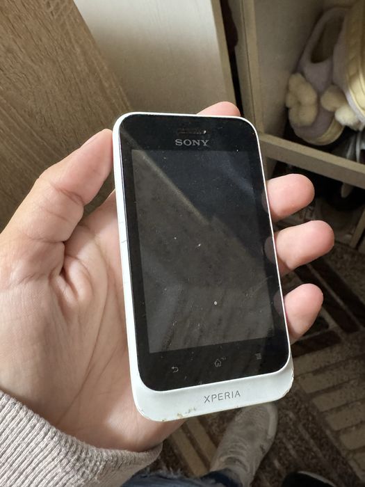 Телефон Sony Xperia