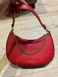 Красная модная сумка от Бренда Nanette Lepore