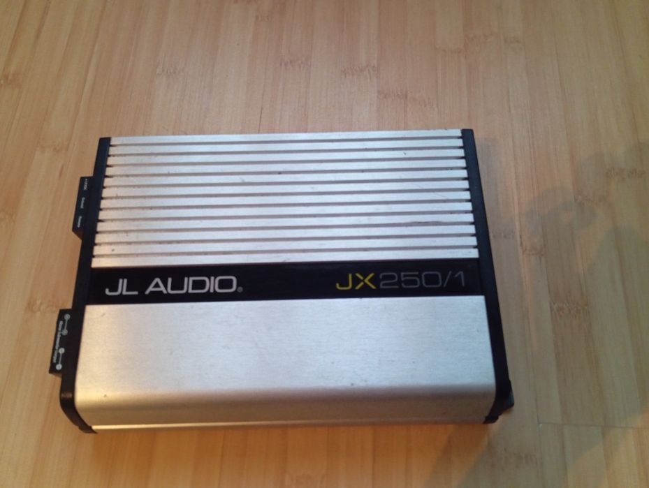 Amplificator auto Jl audio Jx250/1