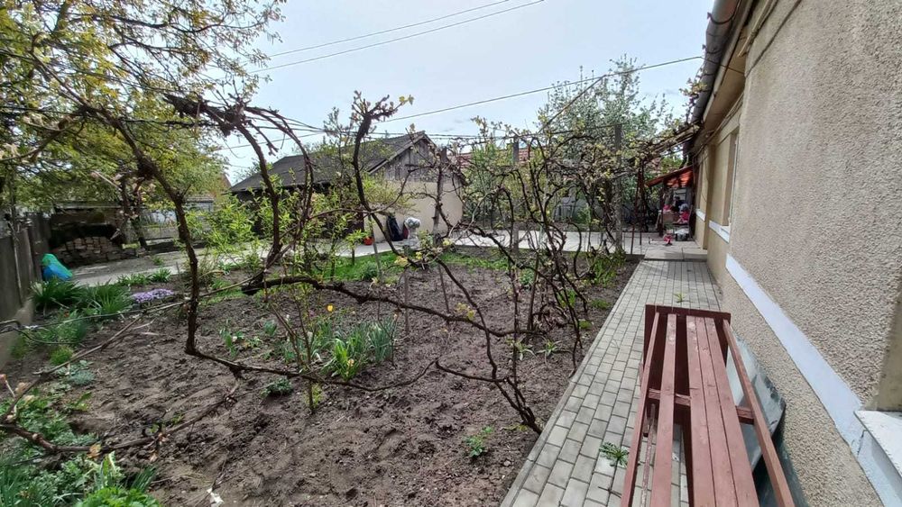 Vând casă în Reghin