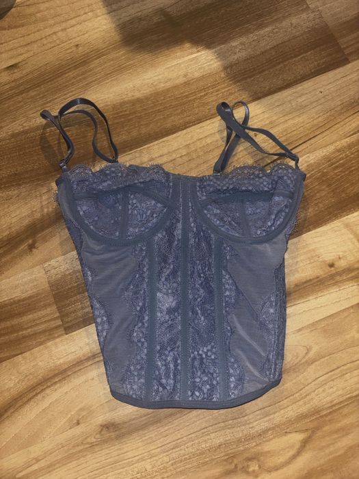 Син корсет/топ за ежедневно носене.