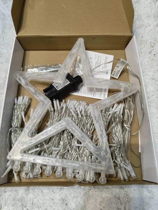 Instalatie brad/perdea cu stea  317 led/3.5 m, lumina alba calda