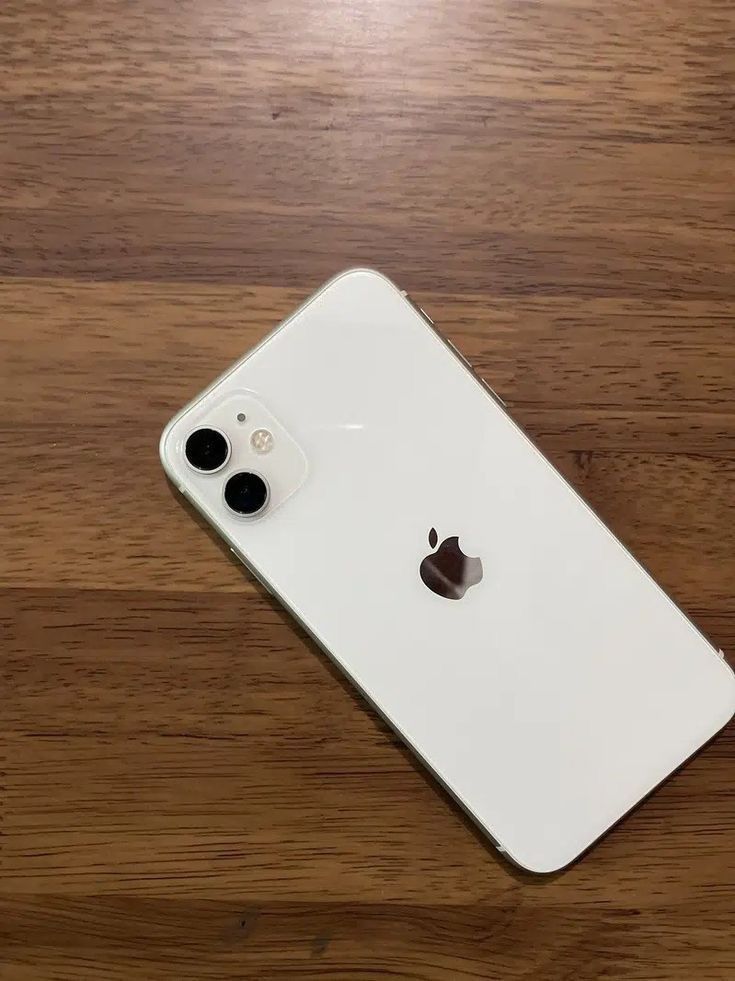 iphone 11 сотилади срочно