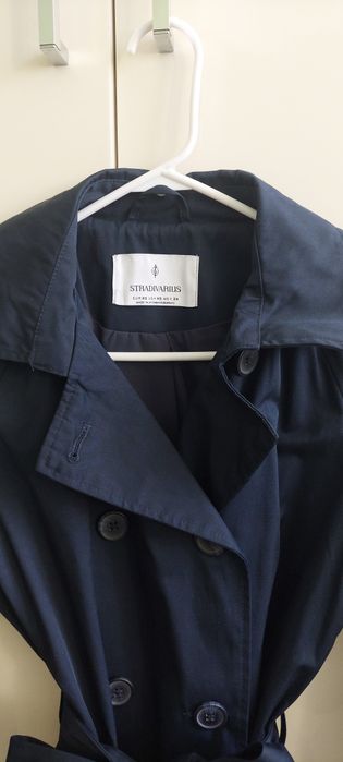 Stradivarius втален водоустойчив тренчкот XS, CALVIN KLEIN $195 яке