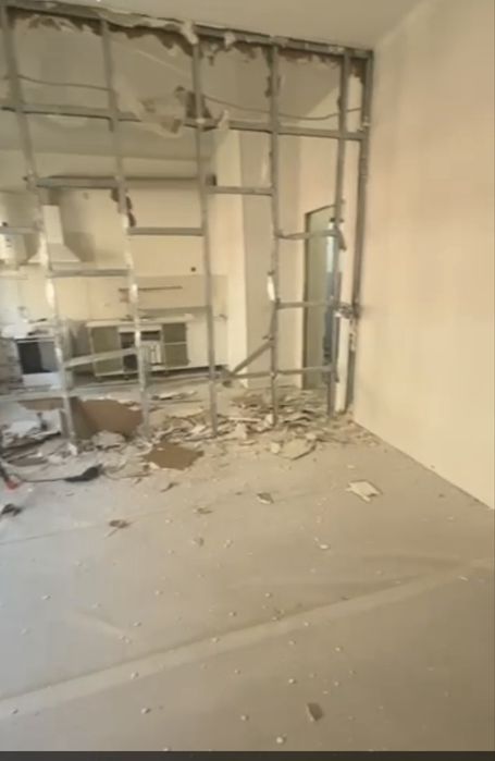 Kunlik ishchi , yuklarni etajlarga zinada  olib chiqib beramiz !