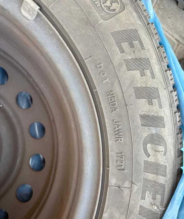 Anvelope All Season GoodYear EfficientGrip 215/70R16 Impecabile+ jante