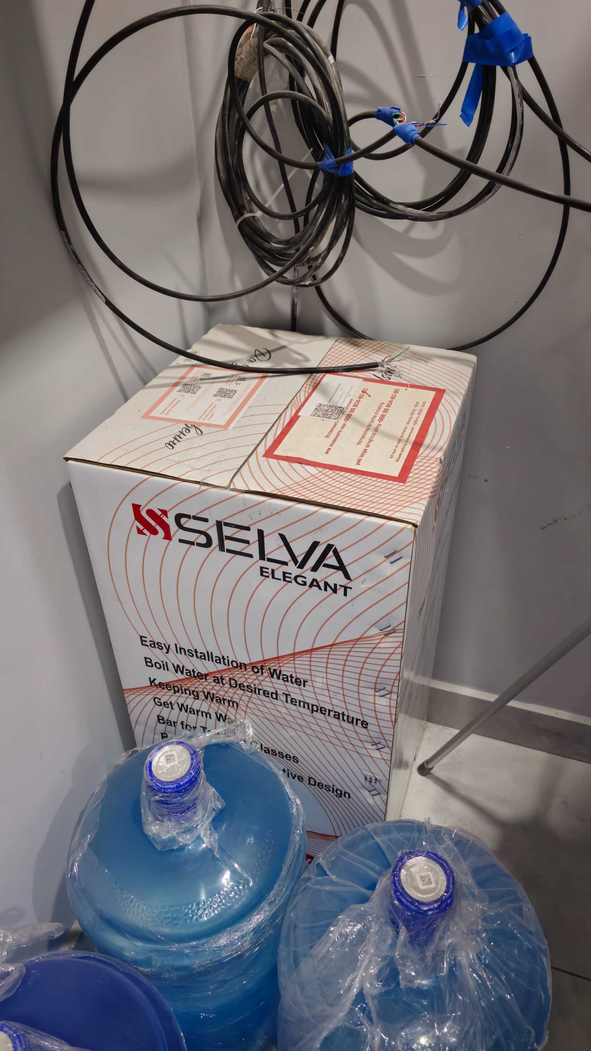 Кулер для воды. Модель SEL-T4040