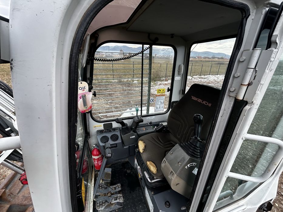 Excavator Takeuchi TB153 2016 miniexcavator 5.7t