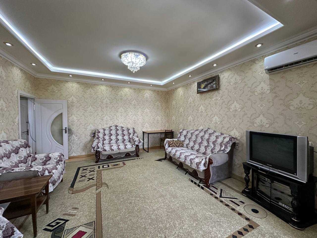 2-комнатная квартира 60 м², Юнусабад 14 м Туркестан. Петушок