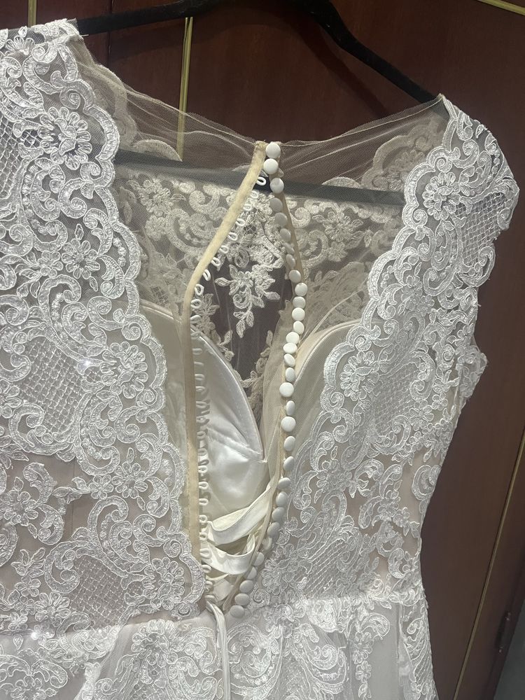 Rochie mireasa ..