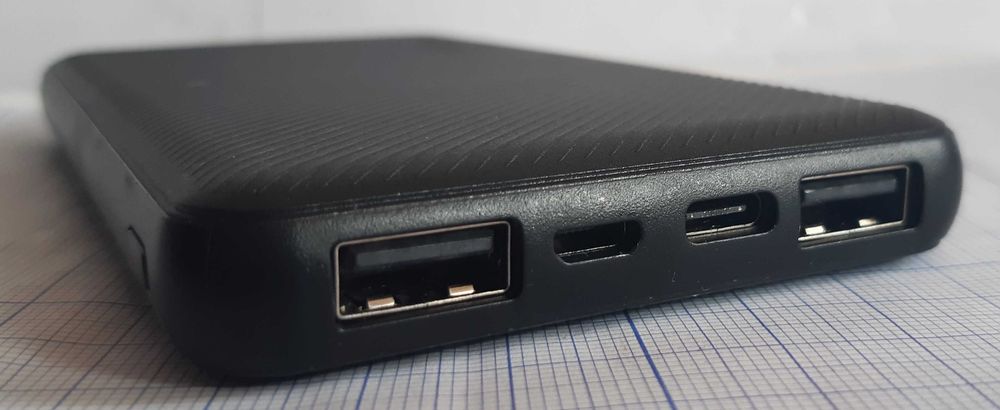 TRUST Primo Powerbank 10000 mAh ECO + 3 cabluri telefoane