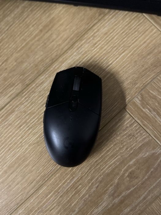 Мышка Logitech g305