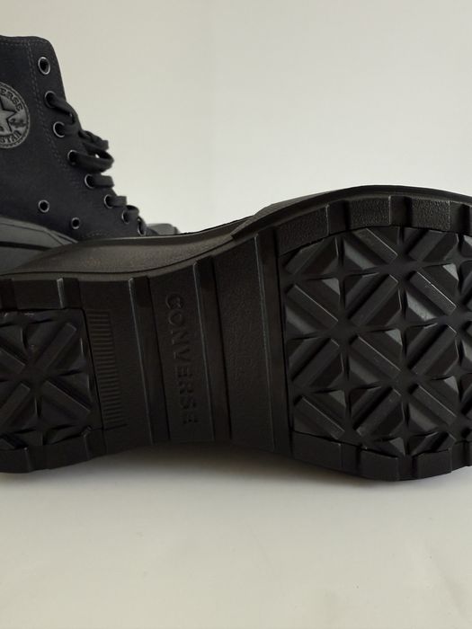 Converse marimea 35 noi, originali