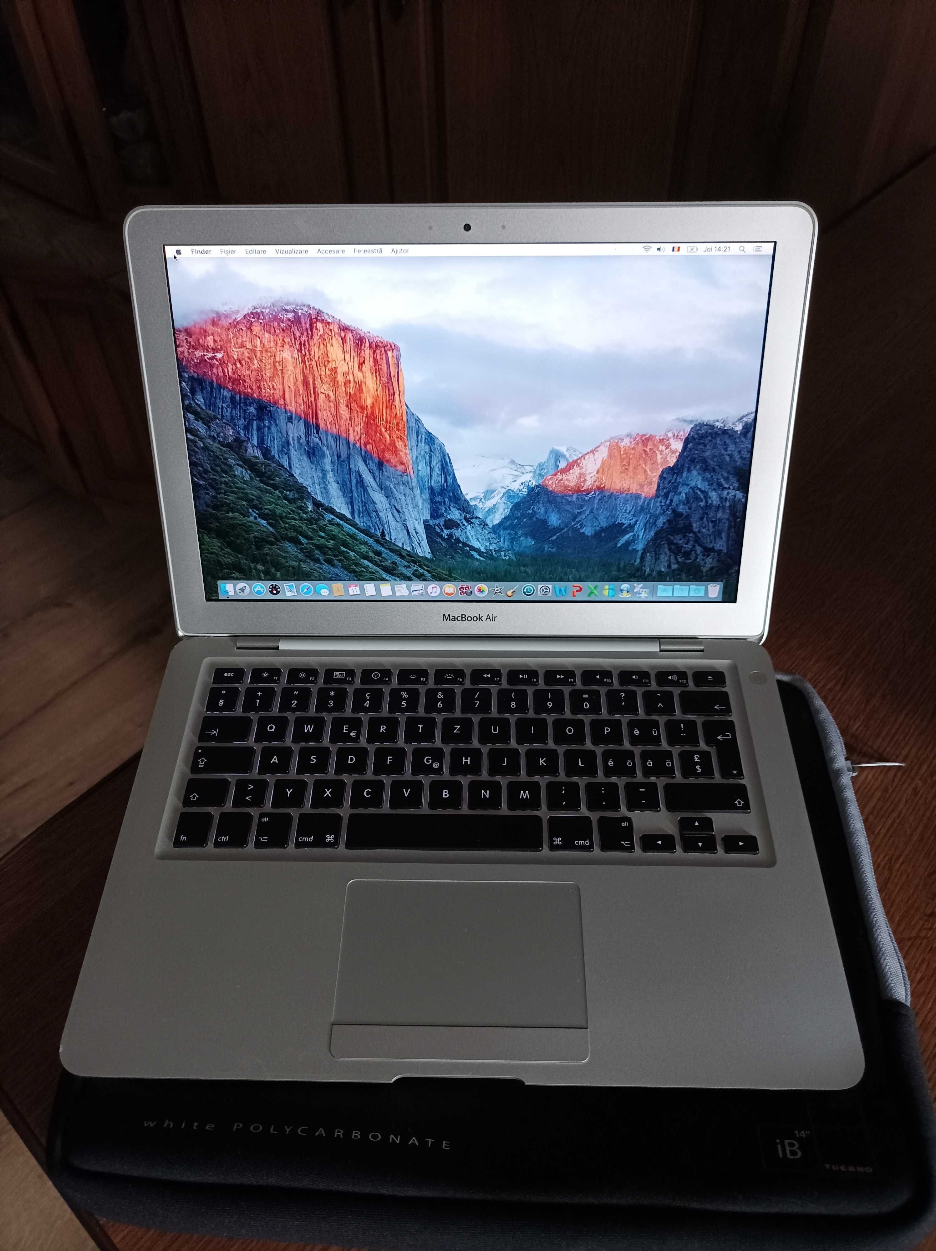 Laptop Apple MacBook Air 1304