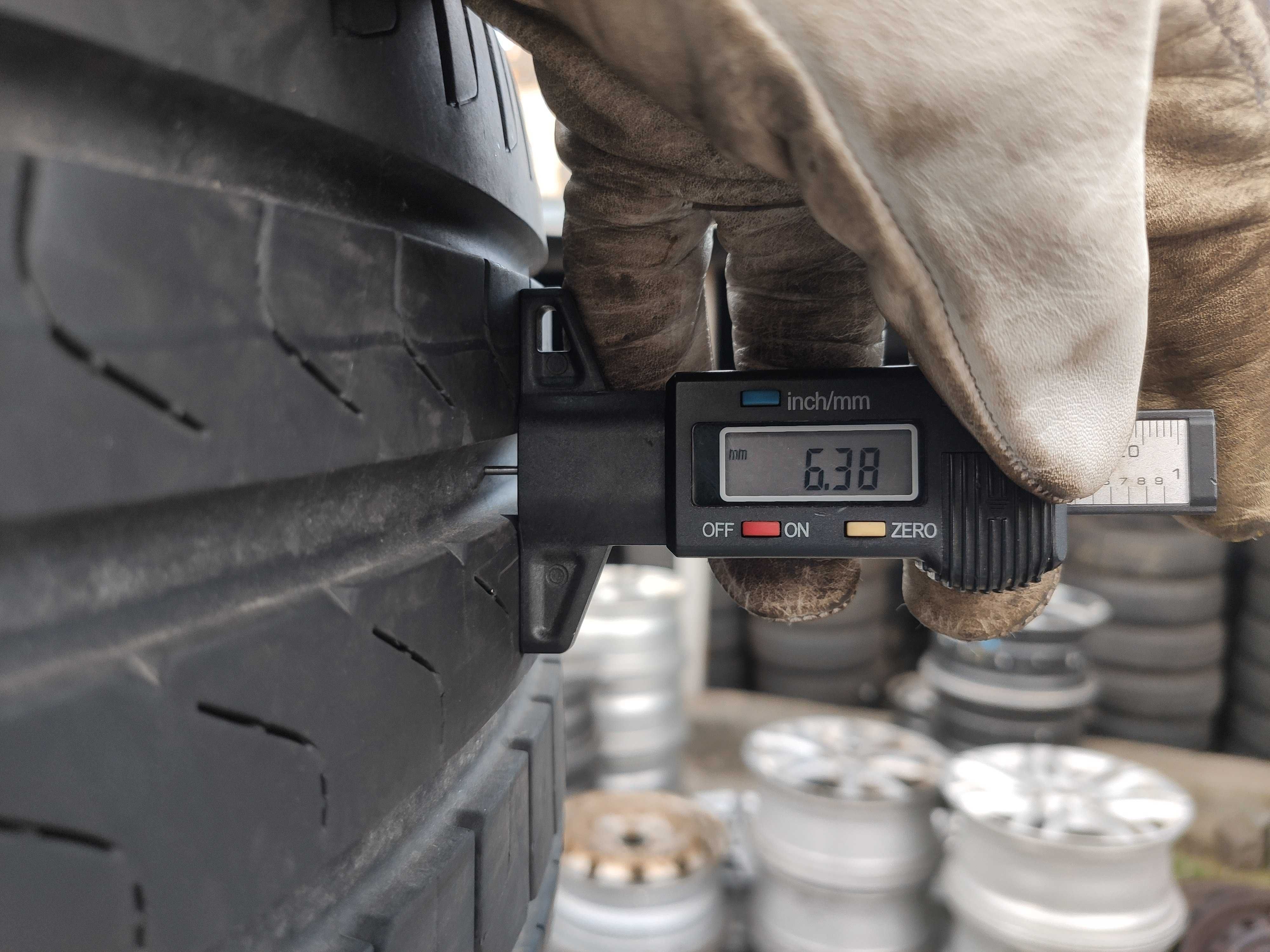 2бр Летни гуми 245 40 17 - Pirelli