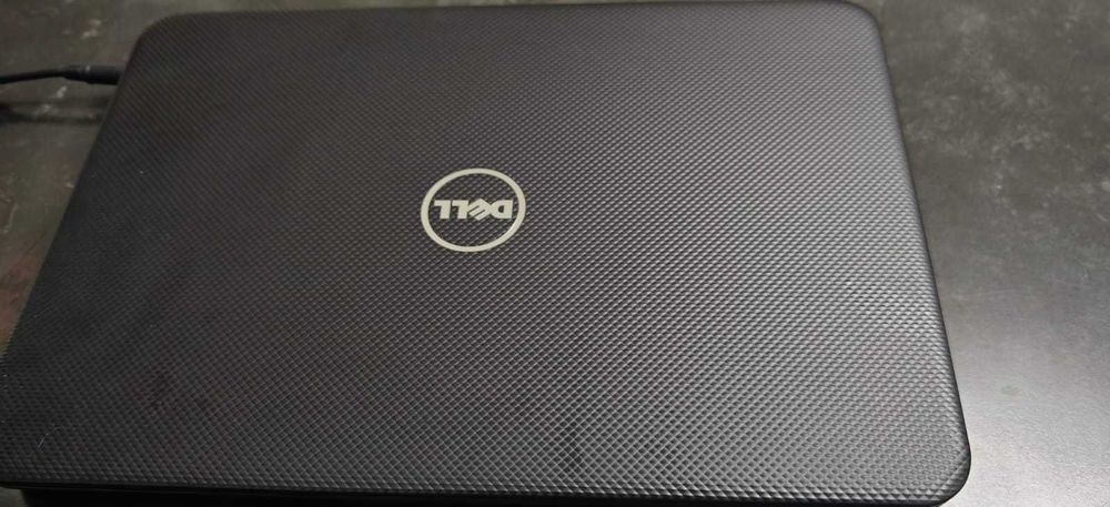 Laptop Dell Inspiron 3537 – i5 / 8GB RAM / SSD NOU