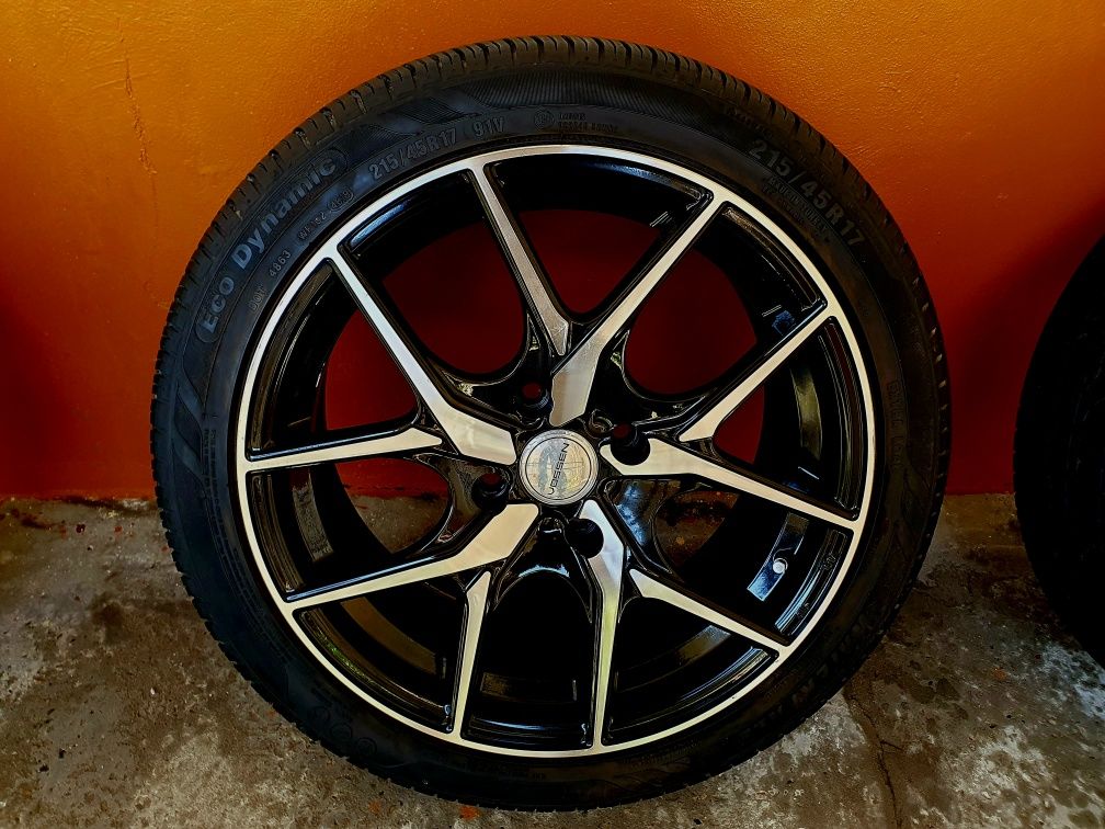 Сака диски vossen 215/ 45 R17