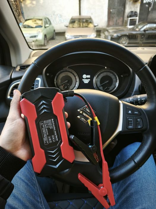 Starter baterie auto pornire auto