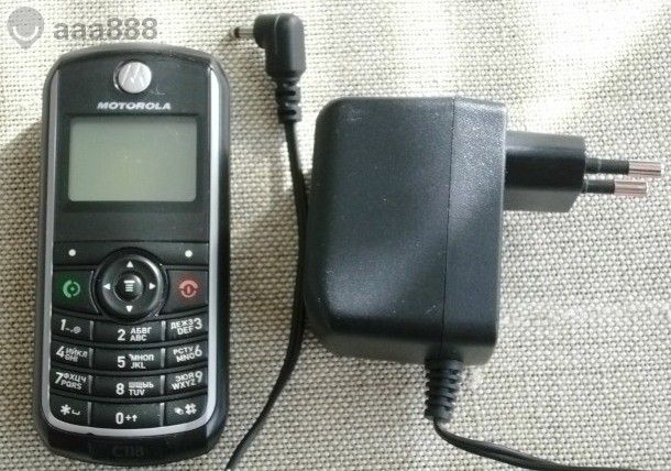 Motorola С118 със зарядно