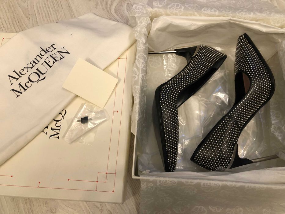 Alexander McQueen pantofi dama 36 si 37, full box, retail 790 euro