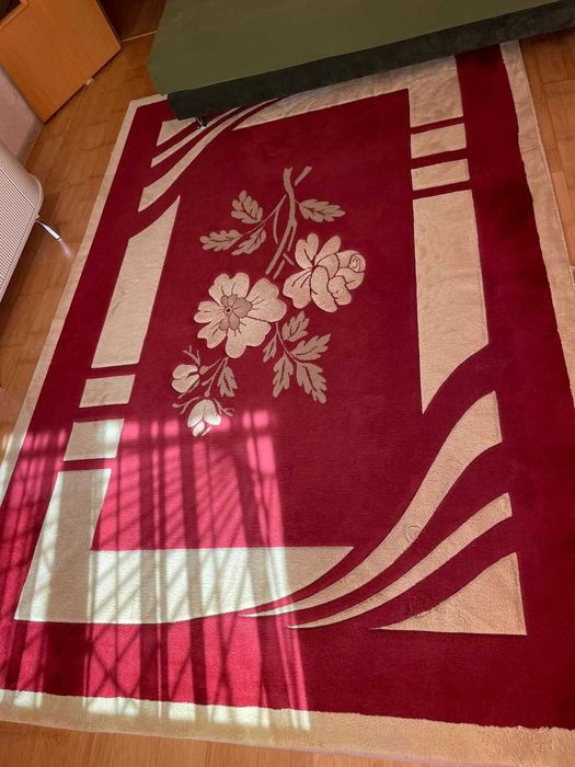 Плотный ковер 2х3