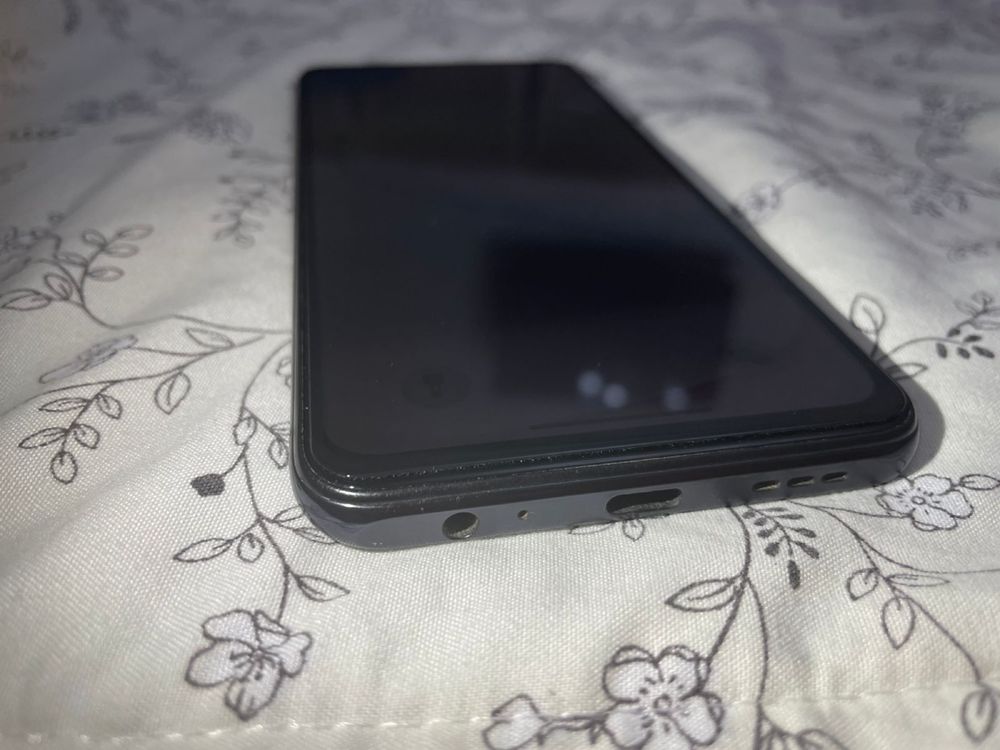 Продам Redmi note 10(128gb)