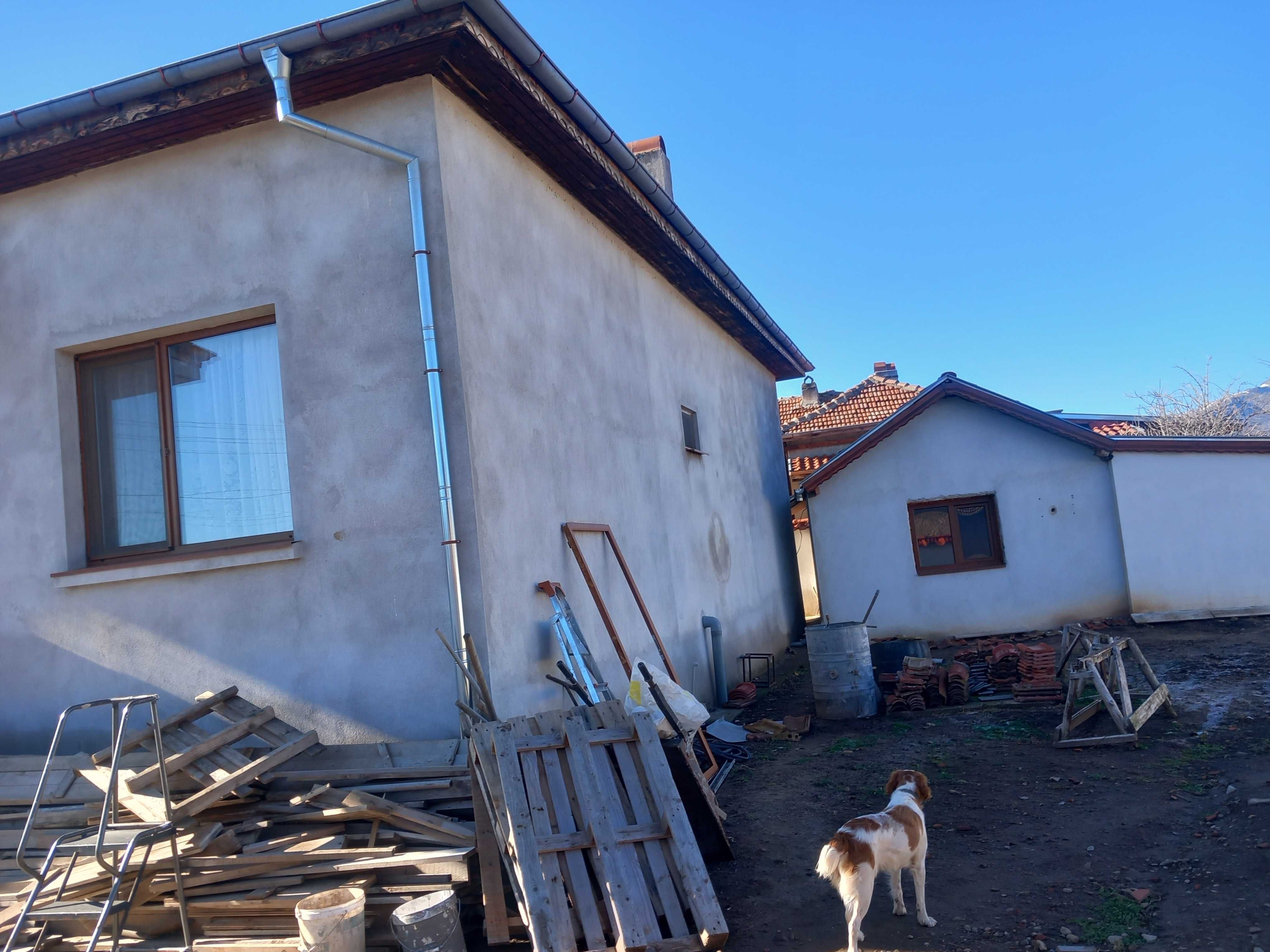 къща120 кв.м 685кв.м