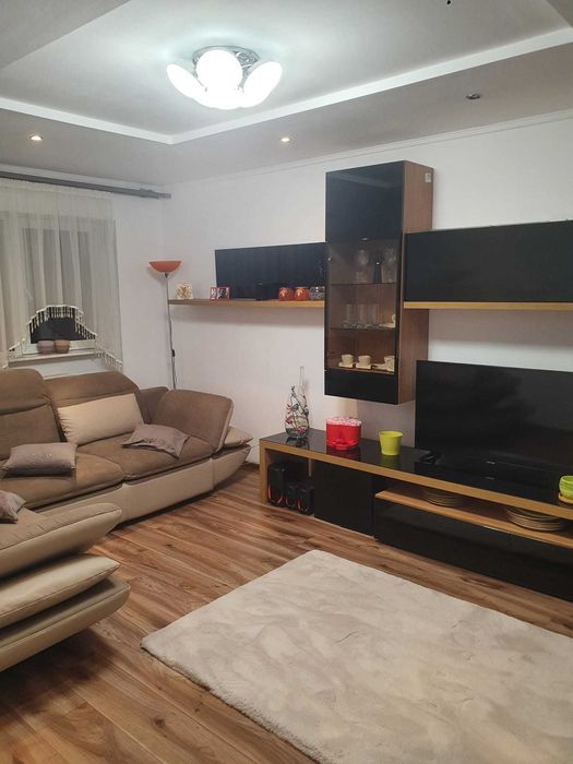 Vand apartament municipiul in Campina