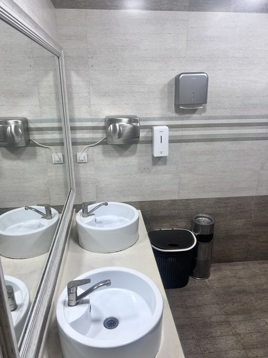 Tayor biznes sotilati RESTO BAR