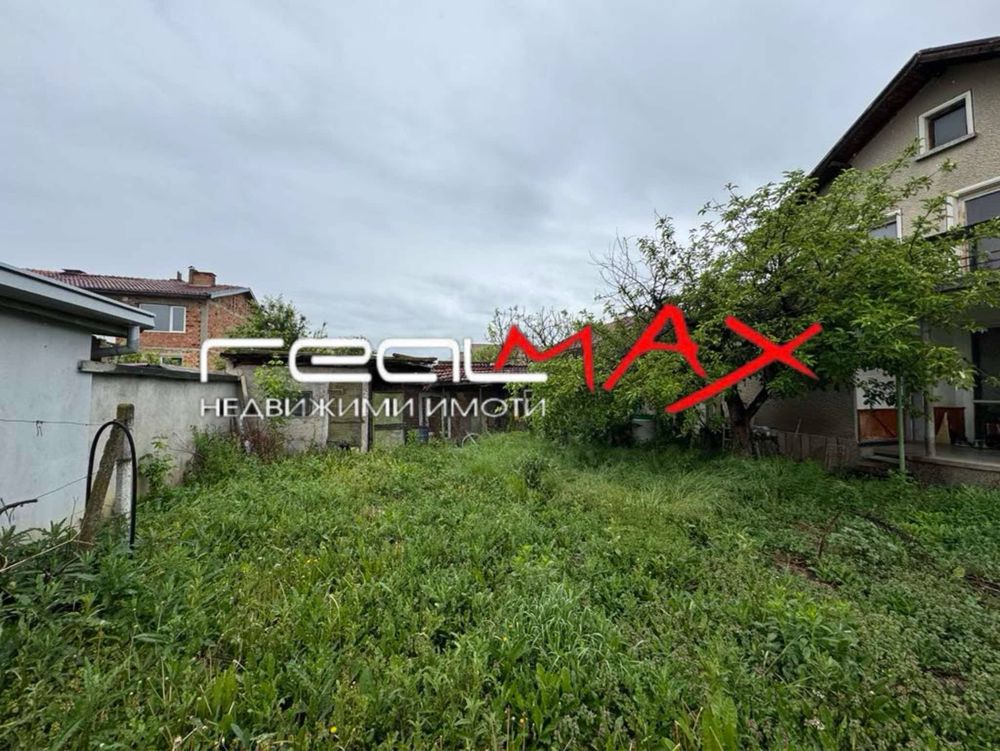 Продава къща в гр. Крън