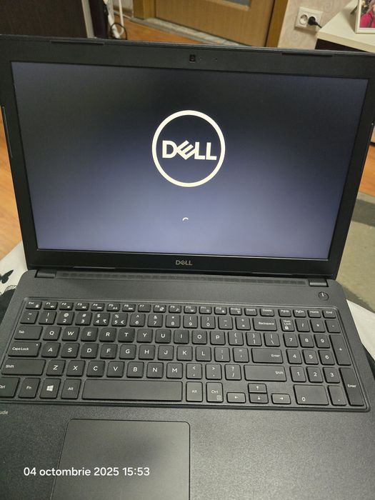 Laptop DELL Latidute3580