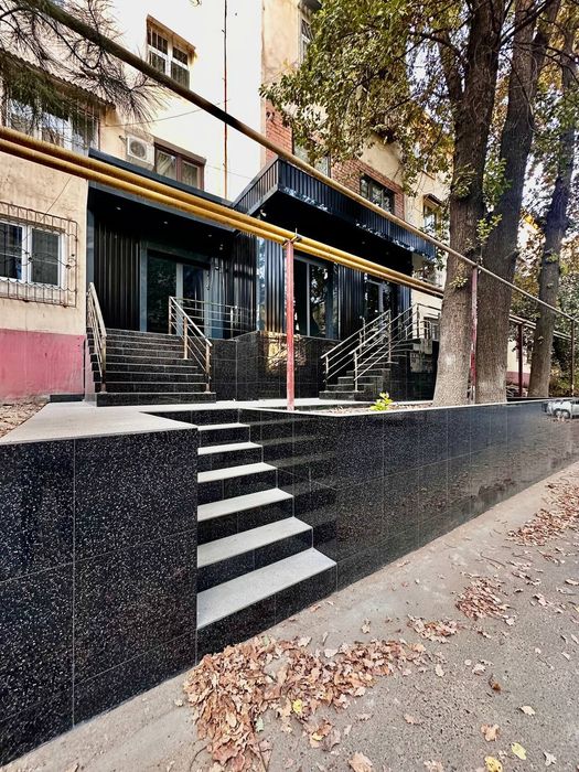 Продаётся и сдаётся нежилой помишения Юнусабадский район