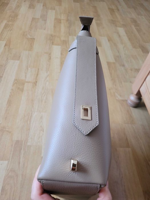 Geanta nouă. Laura Maxim.City Rush .Maxi.