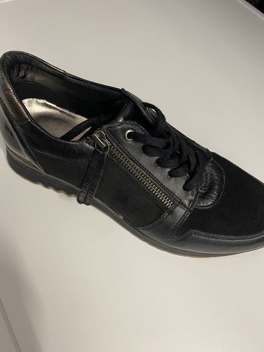 Papuci adidasi pantofi piele impermeabili Lasocki marimea 39