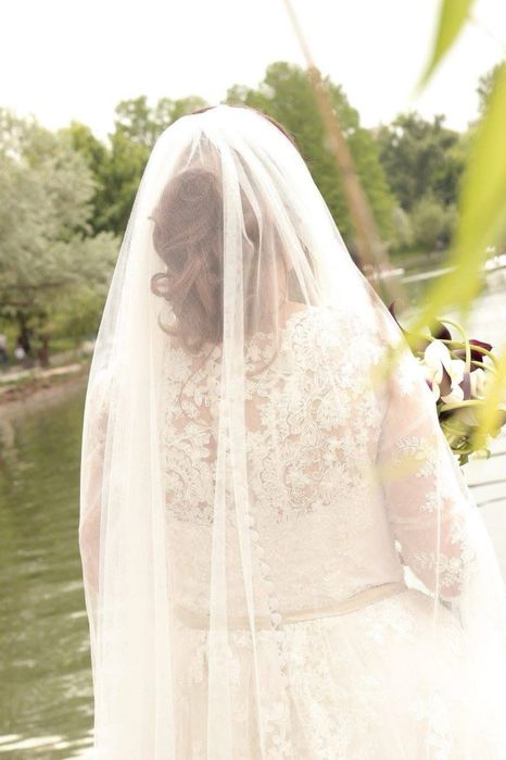 Vand rochie mireasa
