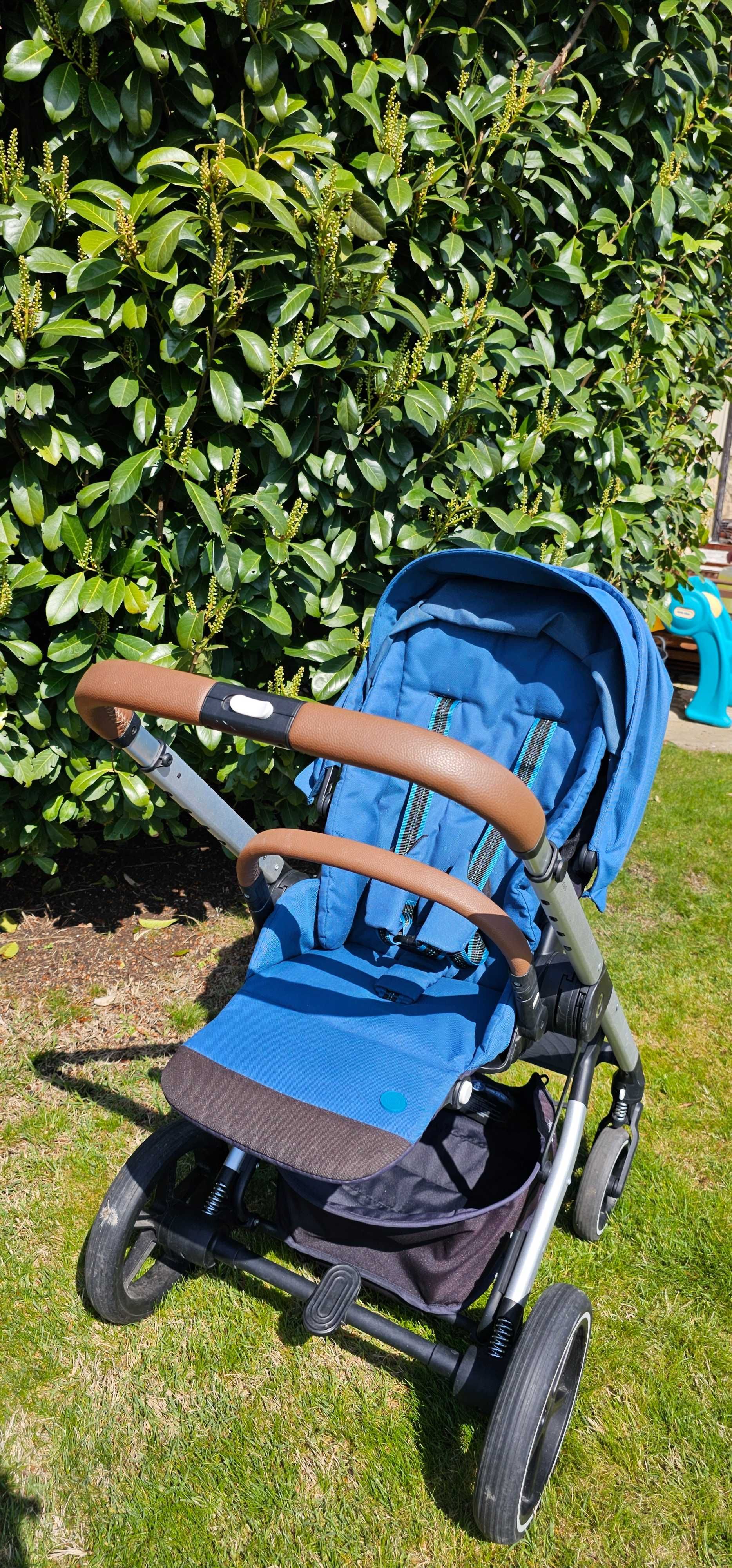 Cybex Balios S lux с два коша + дъждобран + зимно чувалче